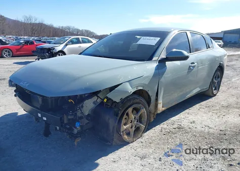 2025 Kia K4 Lxs from USA, damaged, VIN 3KPFT4DE2SE199335